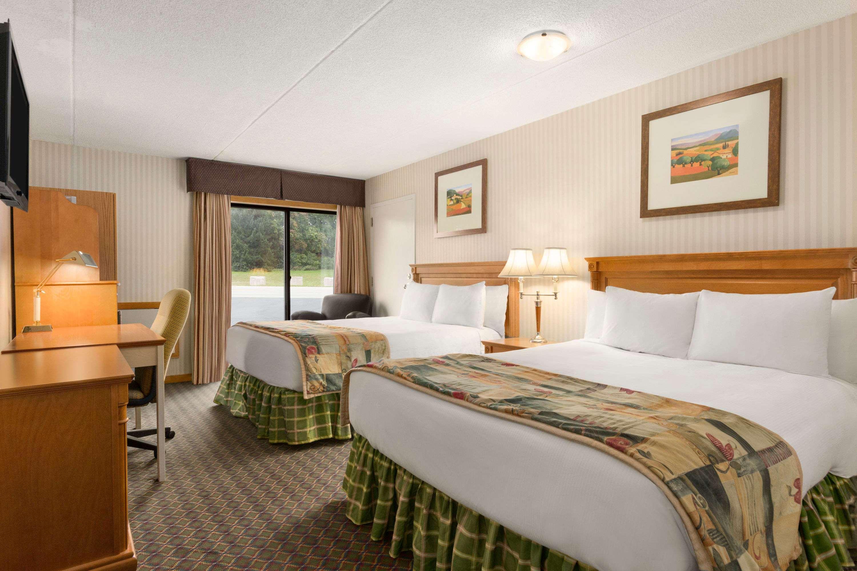 Travelodge By Wyndham Owen Sound On Ngoại thất bức ảnh