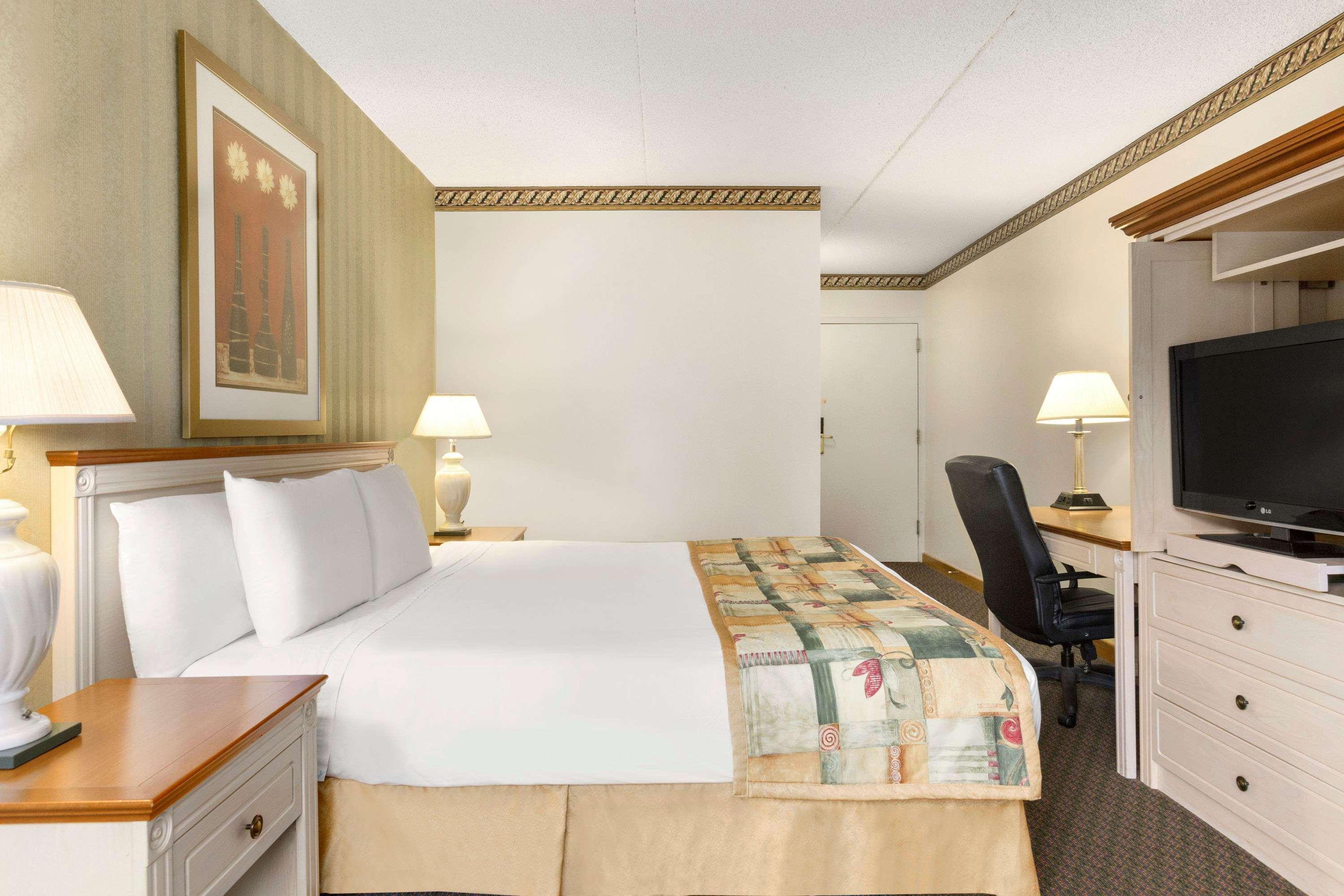 Travelodge By Wyndham Owen Sound On Ngoại thất bức ảnh